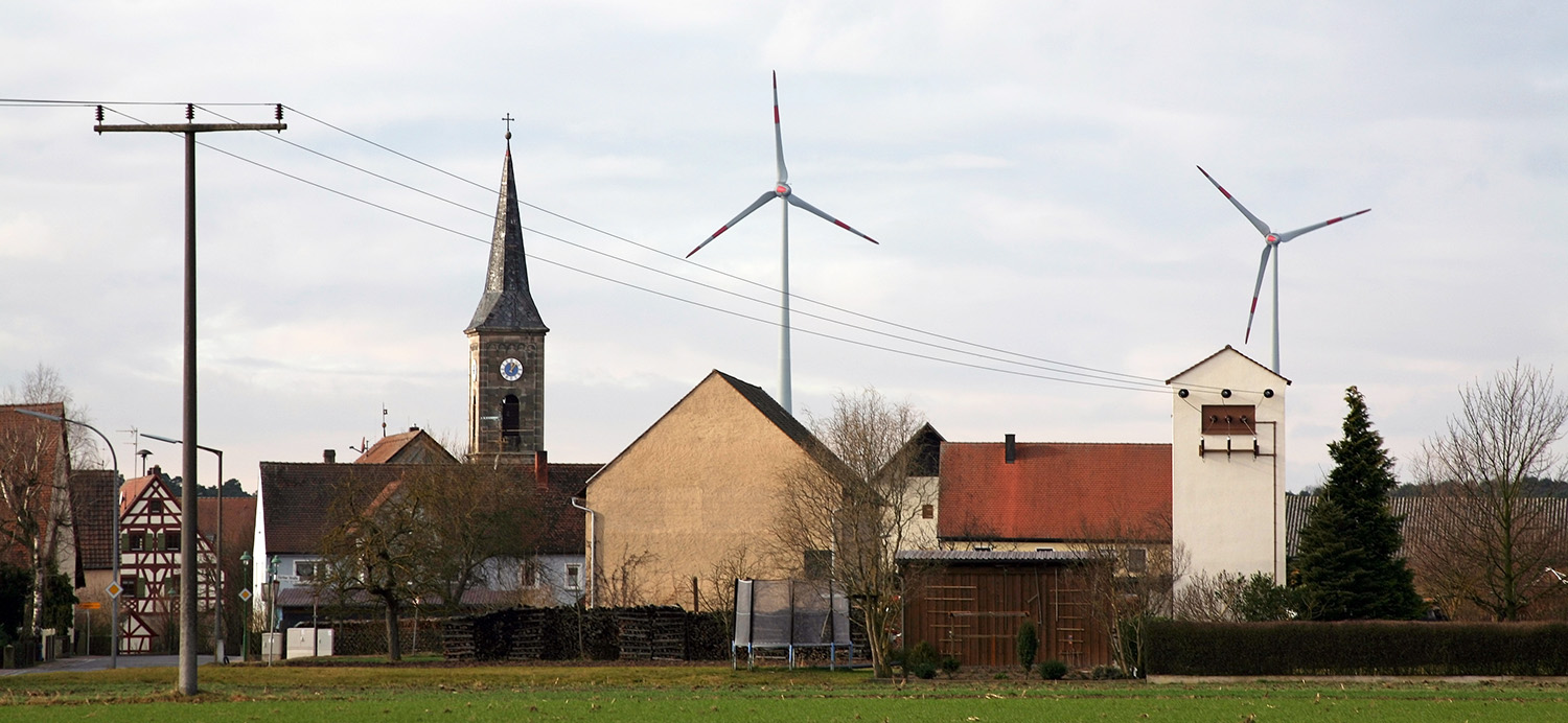 Wie Kommunen und Bürger mehr von neuen Windparks haben: Agora Energiewende legt Gutachten „Wie weiter mit der Windenergie?“ vor